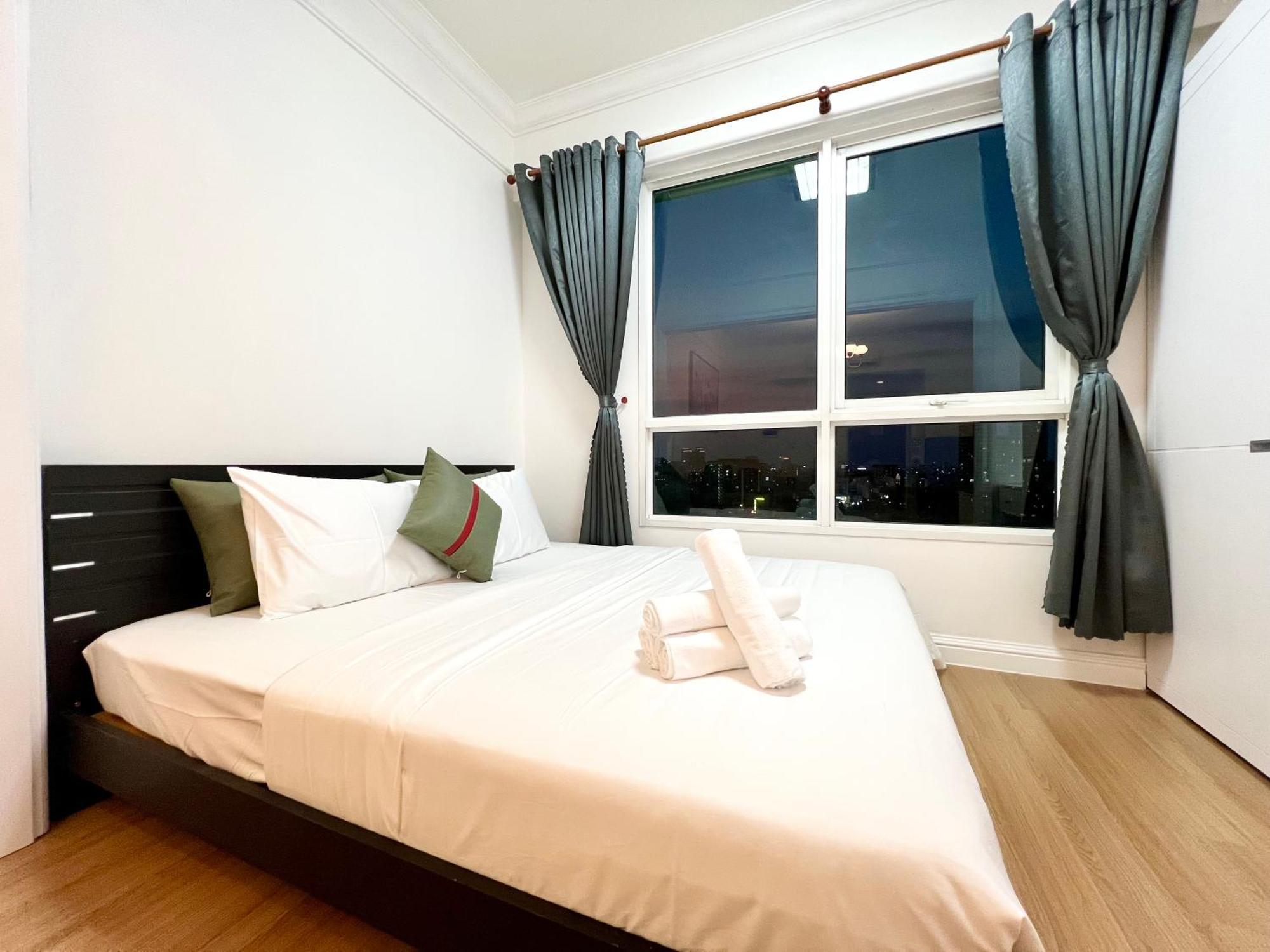 Căn hộ Diny - Rooftop Pool - The Manor 2 *